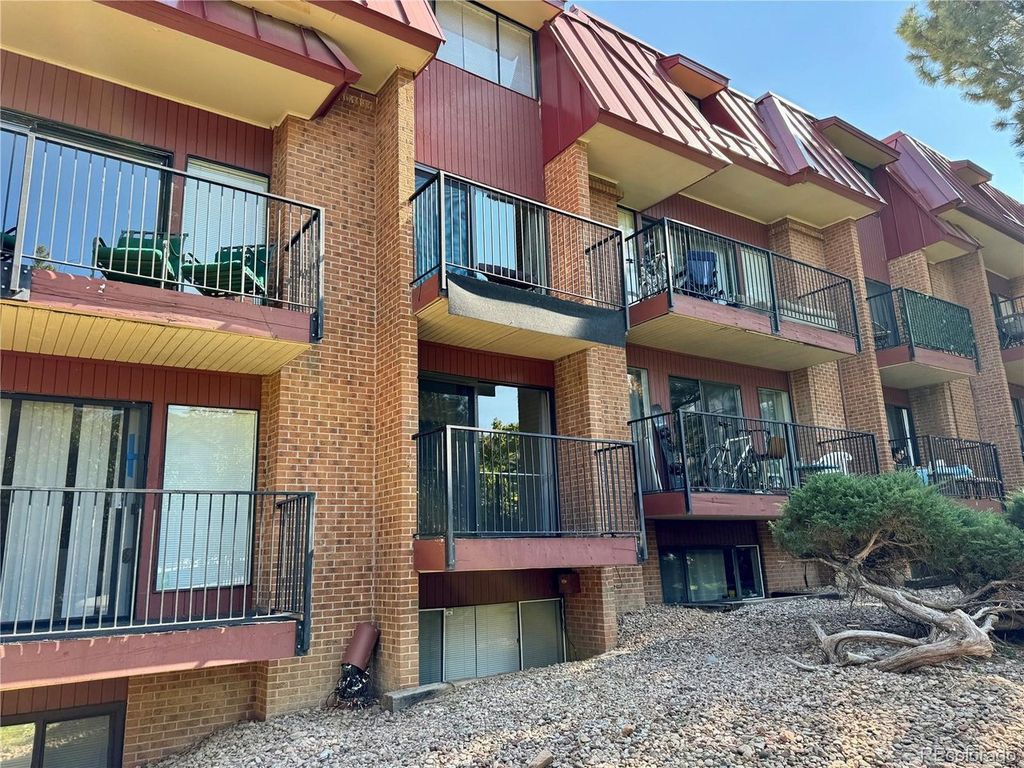 1200 College Ave 121, Boulder, CO 80302