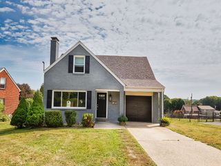 305 Prospect Circle, Lower Burrell, PA 15068