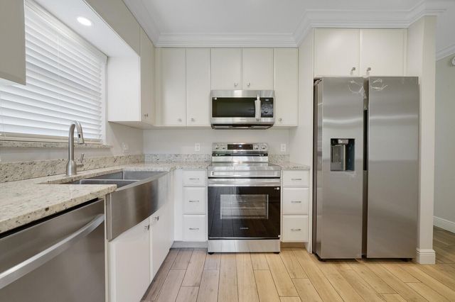 683 Dover Street 683,685, Boca Raton, FL 33487