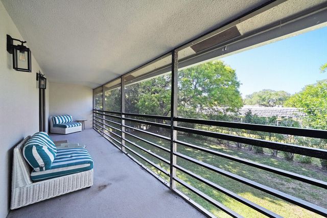 683 Dover Street 683,685, Boca Raton, FL 33487