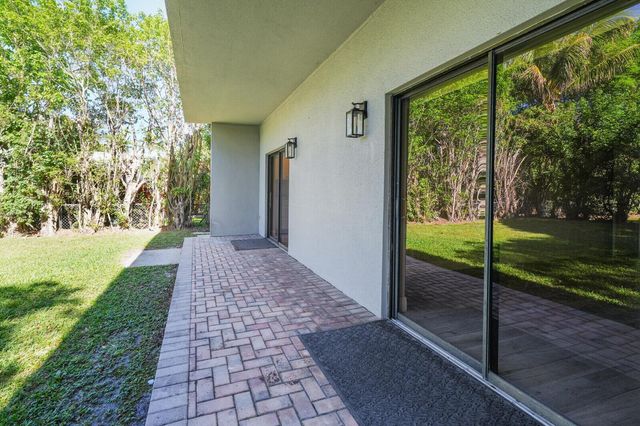 683 Dover Street 683,685, Boca Raton, FL 33487