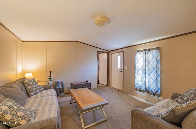 3822 Goshen Valley Road, Rogersville, TN 37857