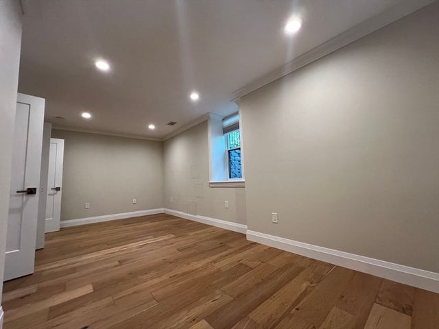 23 Winslow Road 1, Brookline, MA 02446