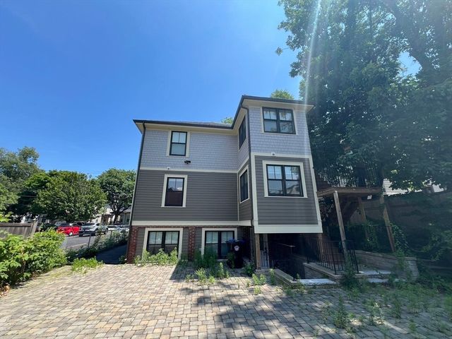 23 Winslow Road 1, Brookline, MA 02446