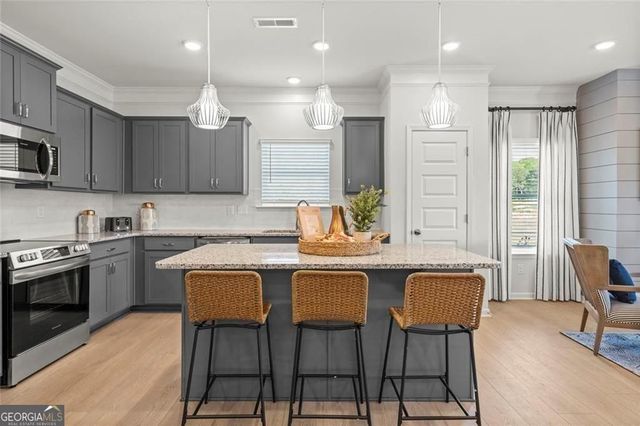 102 Alcovy Trail, Calhoun, GA 30701