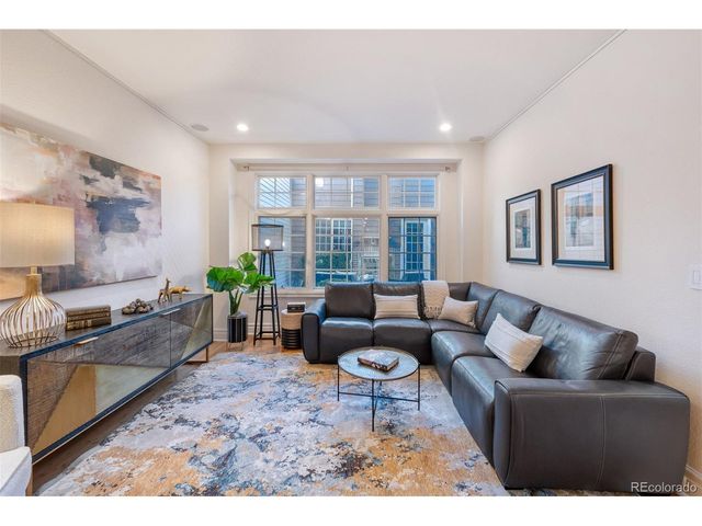 424 Jackson St, Denver, CO 80206