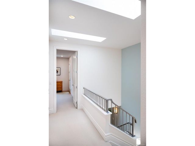 424 Jackson St, Denver, CO 80206