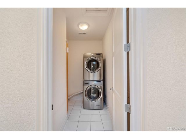 424 Jackson St, Denver, CO 80206