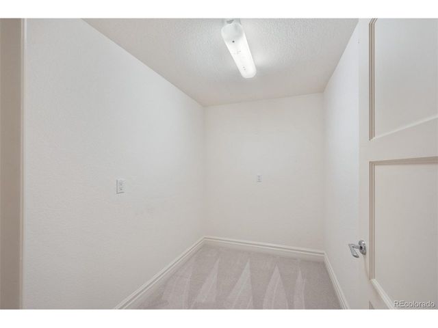 424 Jackson St, Denver, CO 80206