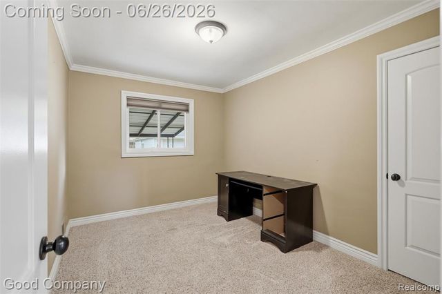 29710 Shackett Avenue, Madison Heights, MI 48071
