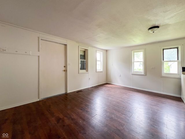 2803 Dewey Street, Anderson, IN 46016