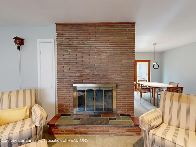230 Kenberry Drive, East Lansing, MI 48823
