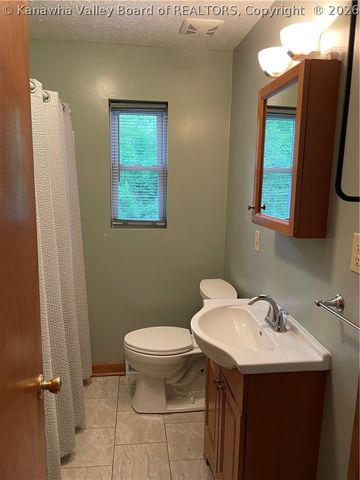 5134 Brookside Drive, Charleston, WV 25313