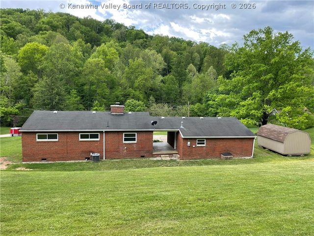 5134 Brookside Drive, Charleston, WV 25313