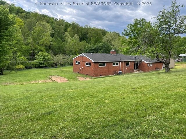 5134 Brookside Drive, Charleston, WV 25313