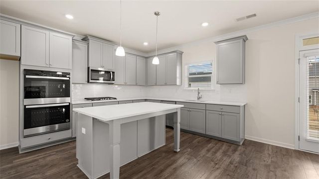1138 Brookstone Crossing, Bogart, GA 30622