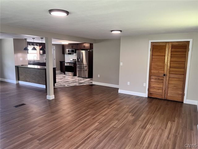 7144 Frank Long Road, Pompey, NY 13078