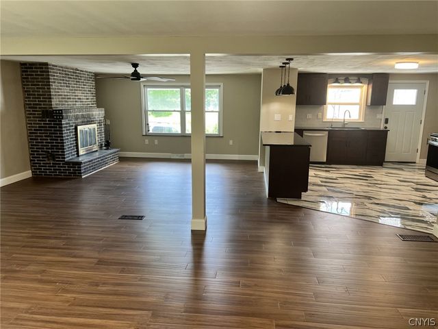 7144 Frank Long Road, Pompey, NY 13078