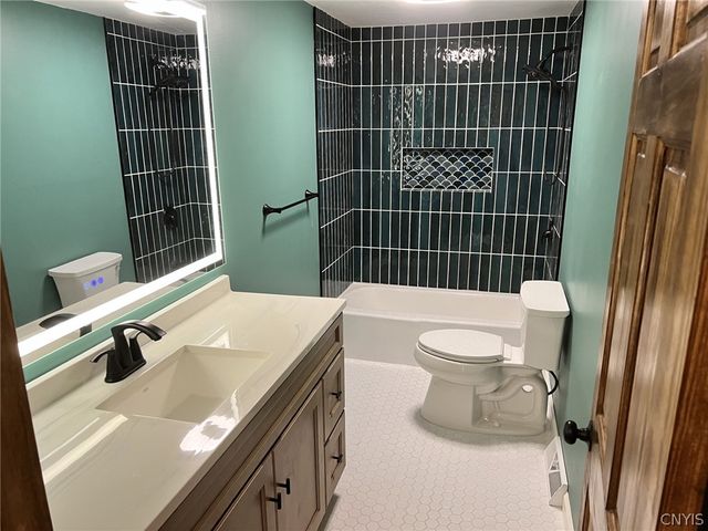 7144 Frank Long Road, Pompey, NY 13078