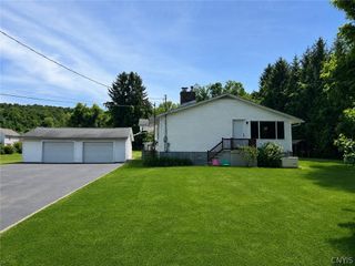 7144 Frank Long Road, Pompey, NY 13078
