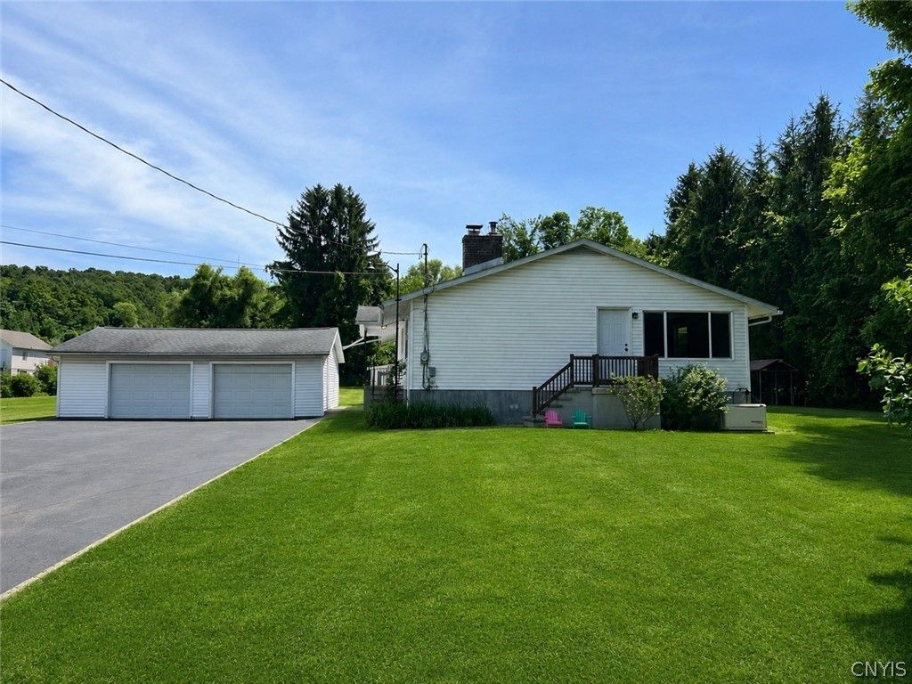 7144 Frank Long Road, Pompey, NY 13078