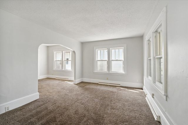 619 N State Street, Jackson, MI 49202