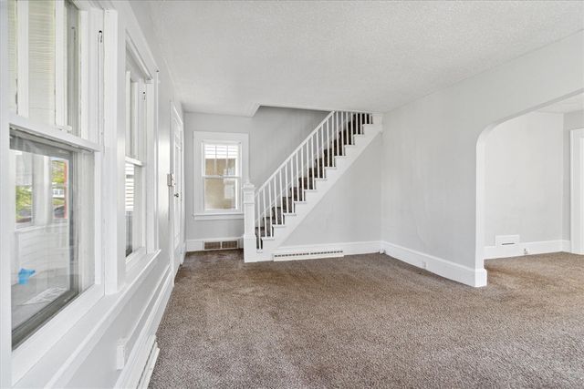 619 N State Street, Jackson, MI 49202