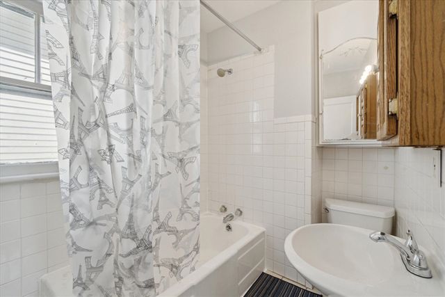 619 N State Street, Jackson, MI 49202