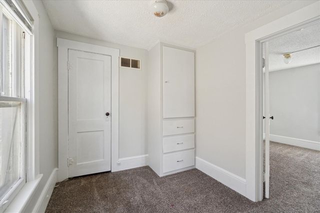 619 N State Street, Jackson, MI 49202