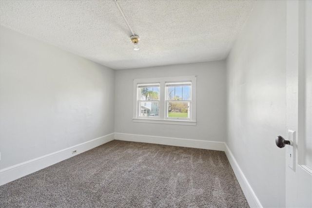 619 N State Street, Jackson, MI 49202