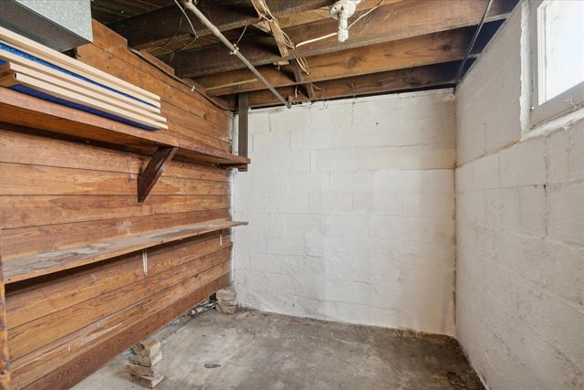 619 N State Street, Jackson, MI 49202