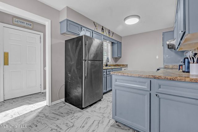 8524 Farmington Cove, Southaven, MS 38671