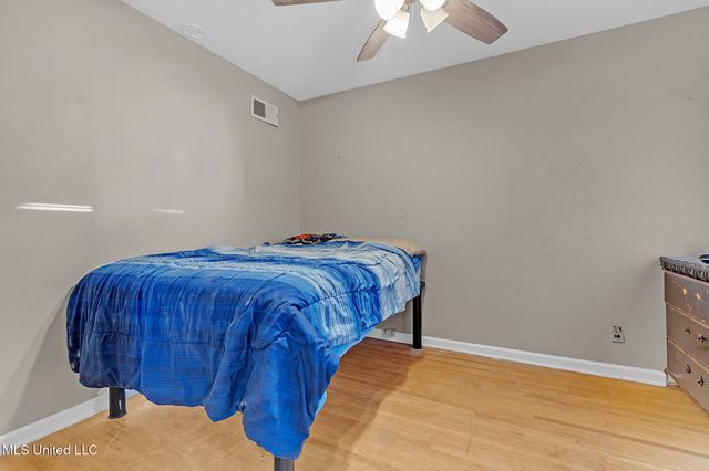 8524 Farmington Cove, Southaven, MS 38671