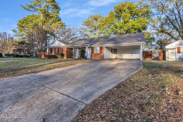 8524 Farmington Cove, Southaven, MS 38671