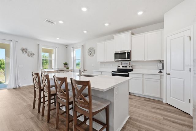 5640 SILVER MOONLIGHT DRIVE, Palmetto, FL 34221