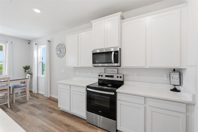 5640 SILVER MOONLIGHT DRIVE, Palmetto, FL 34221