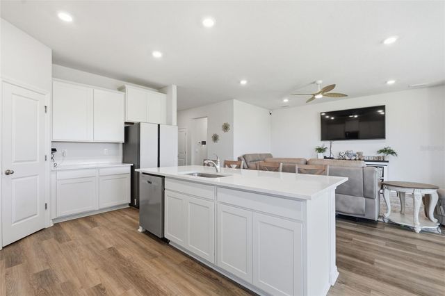 5640 SILVER MOONLIGHT DRIVE, Palmetto, FL 34221