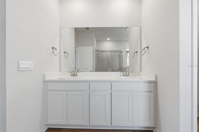 5640 SILVER MOONLIGHT DRIVE, Palmetto, FL 34221