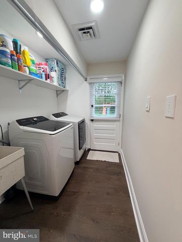 1905 LIMEKILN PIKE, Dresher, PA 19025