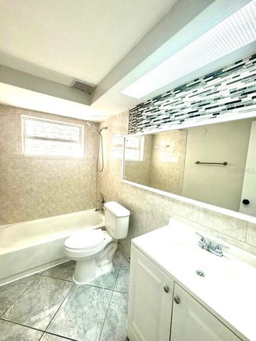 1019 PERT LANE, Holiday, FL 34691