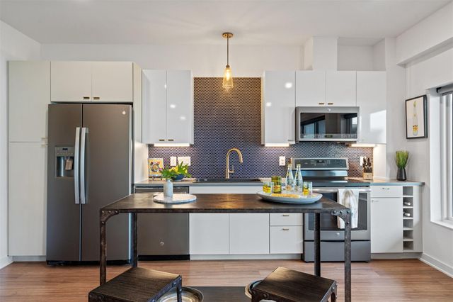 4361 S Congress Ave 435, Austin, TX 78745
