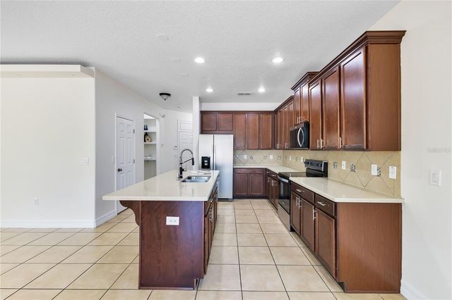 2519 AMATI DRIVE, Kissimmee, FL 34741