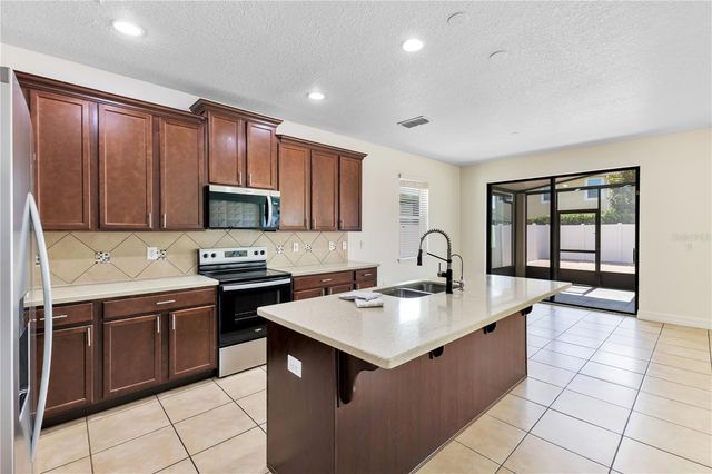 2519 AMATI DRIVE, Kissimmee, FL 34741