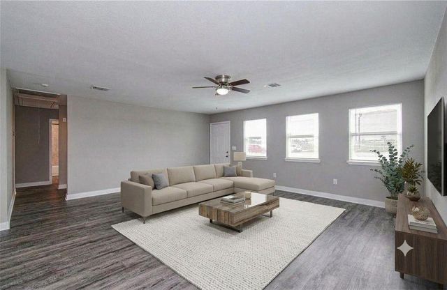 2221 Road 591501, Cleveland, TX 77327