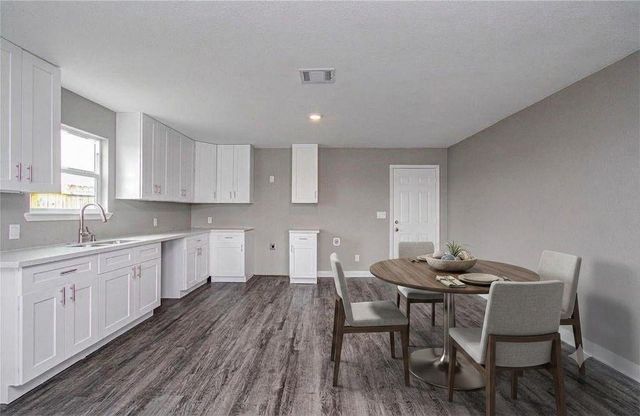 2221 Road 591501, Cleveland, TX 77327