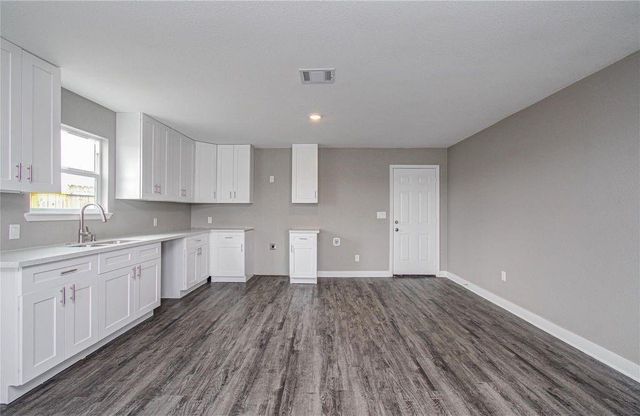 2221 Road 591501, Cleveland, TX 77327