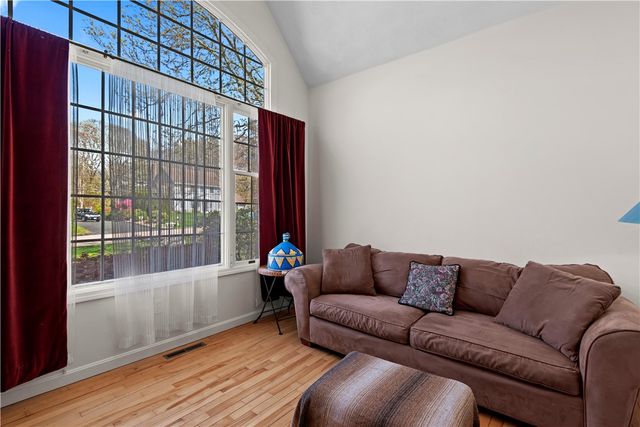 32 Trolley Lane, Westerly, RI 02891