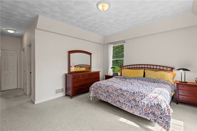 32 Trolley Lane, Westerly, RI 02891