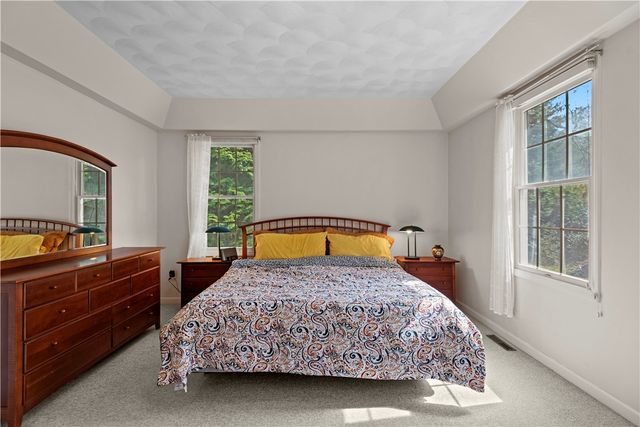 32 Trolley Lane, Westerly, RI 02891