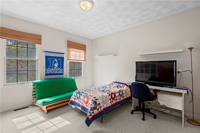 32 Trolley Lane, Westerly, RI 02891
